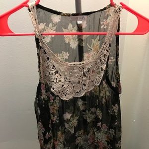 Sleeveless Floral Top